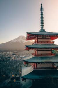 mont fuji avec pagode